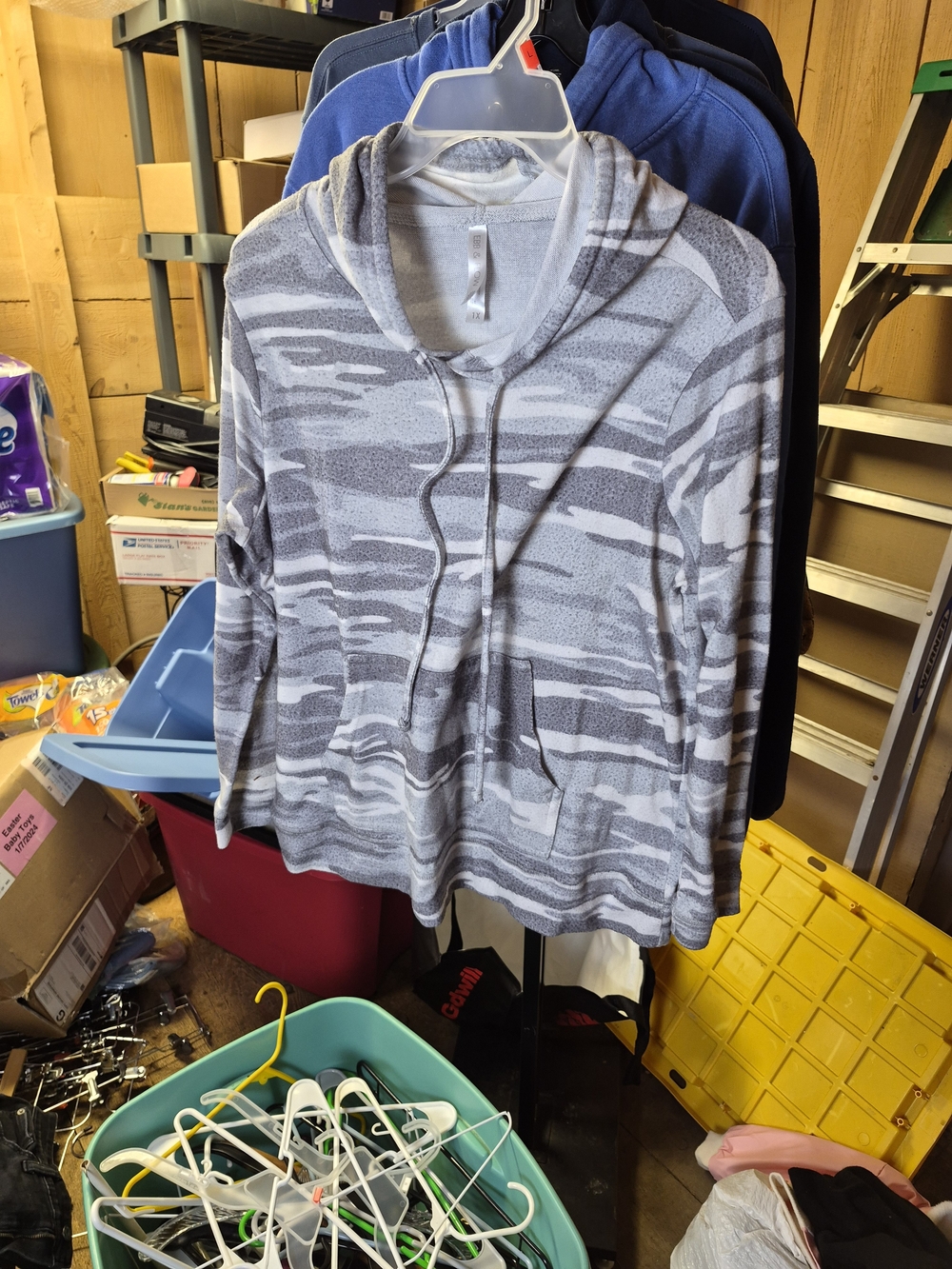 Casual Gray Striped Hooded Women's Sweater Bin 64